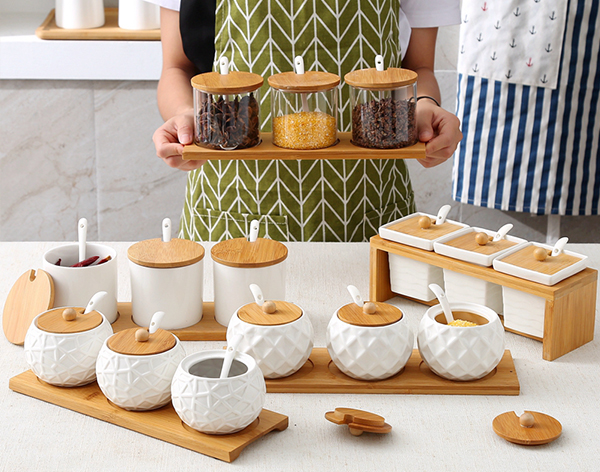 Hvordan sammenlignes prisene på bambuskotselskap med plast?